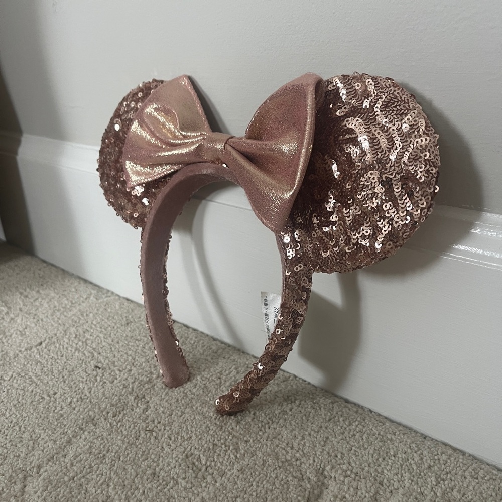Disney Rose Gold Minnie Mouse Ears